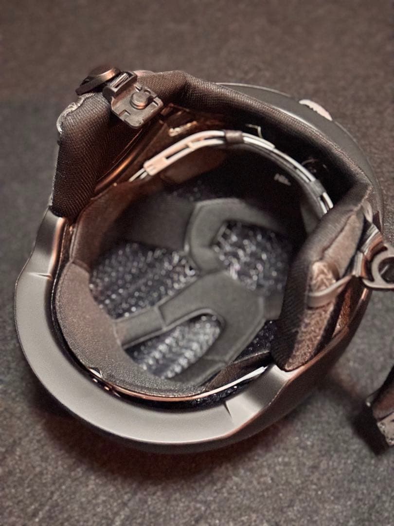 【未使用】ANON Logan WaveCel ヘルメット M 黒