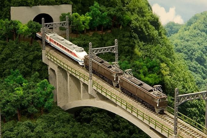 【新品・未使用】ロクハン EF63形 電気機関車 重連 T038-2 Zゲージ