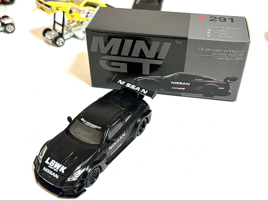 Mini GT 日産35GT-RR Matte Black LBWK R35