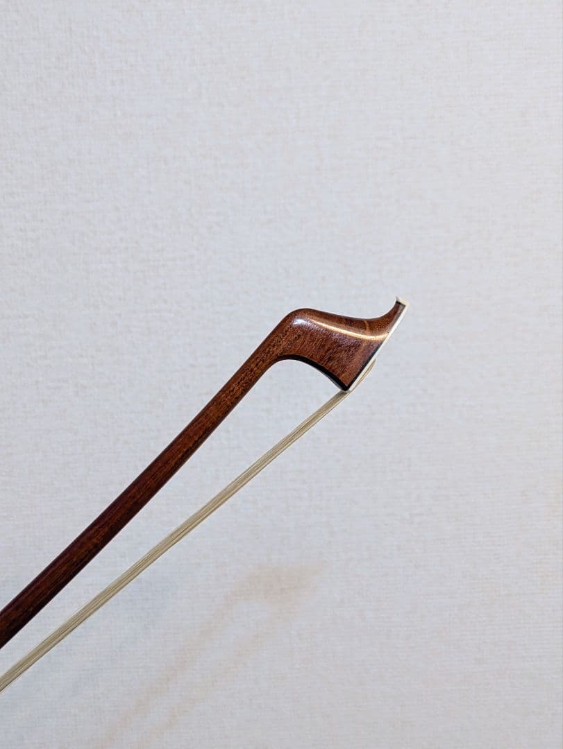 7月限定値下げ！チェロ弓 SUZUKI チェロ弓 No3350 4/4 ケース付