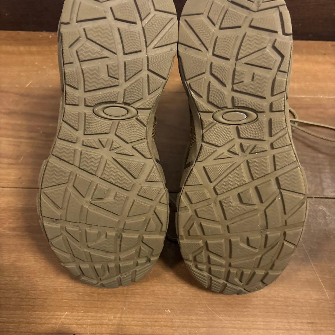 美品　米軍　OAKLEY ミリタリーブーツ　22.5cm 送料無料