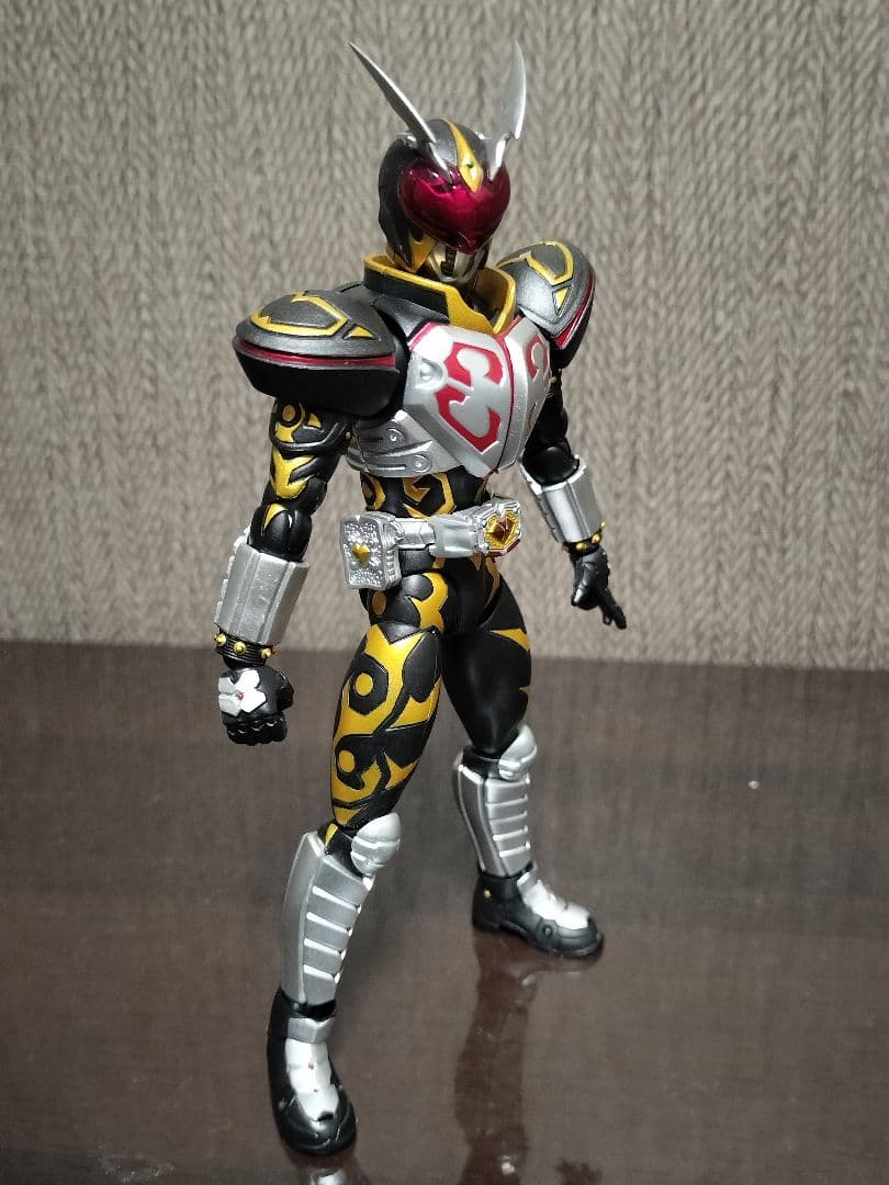 SHFiguarts『仮面ライダー剣』4体＋バイク1台セット
