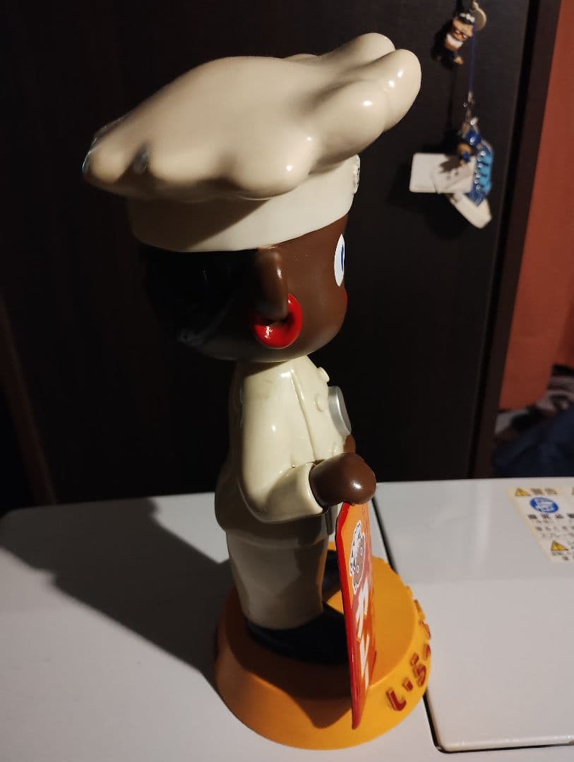 トイズ　クラブ　オリエンタル　カレー　坊や　　首振り人形