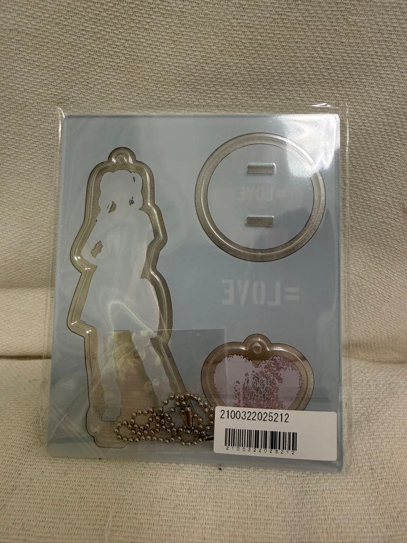 =LOVE 大場花菜 アクリルスタンド 2024 イコノイジョイ