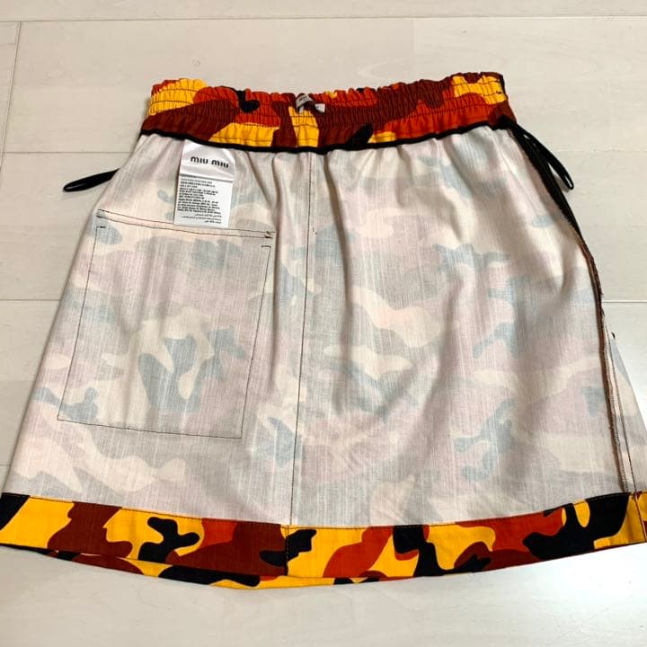ミュウミュウ　miumiuスカート40