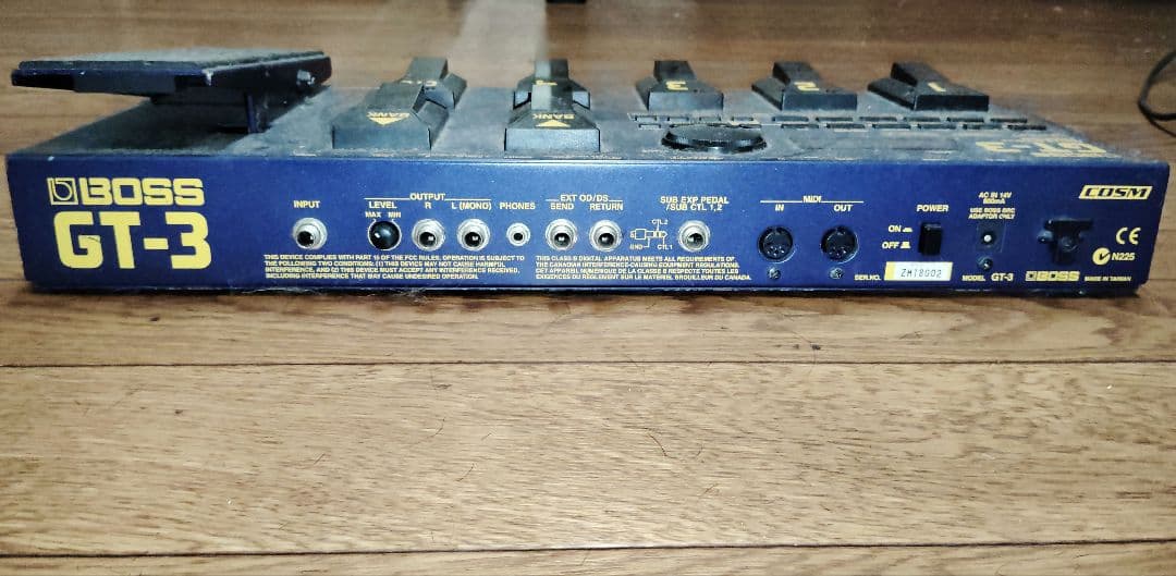 BOSS GT-3 ギターマルチエフェクター