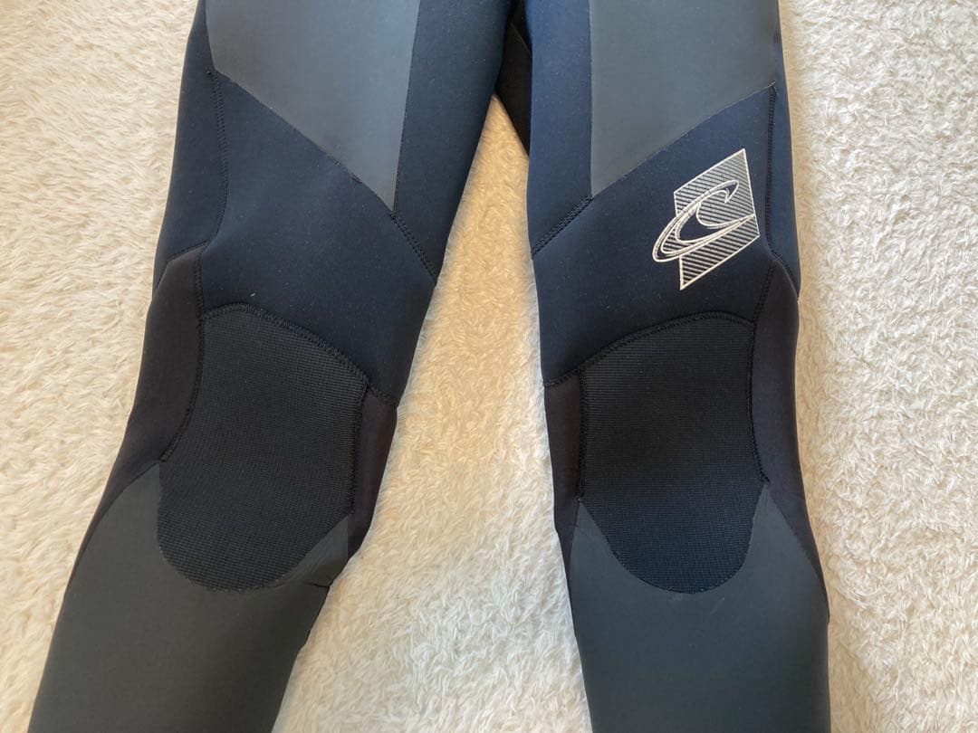 O'Neill セミドライスーツ 黒/グレー　5ミリ/3ミリ