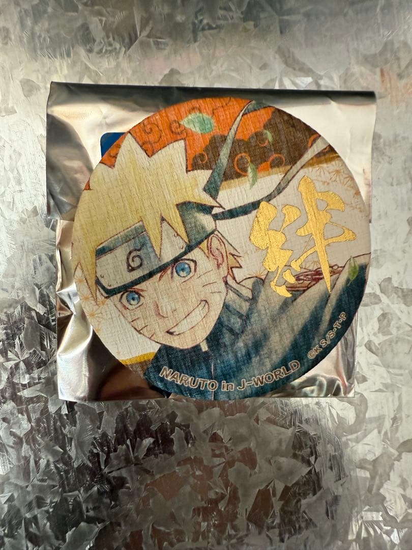 NARUTO j-world 和紙　絆　缶バッジ　ナルト