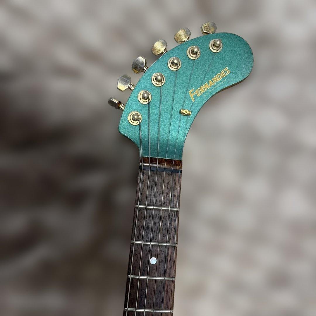 フェルナンデス Zo-3 ギター　アンプ内蔵　ゴールドパーツ　希少