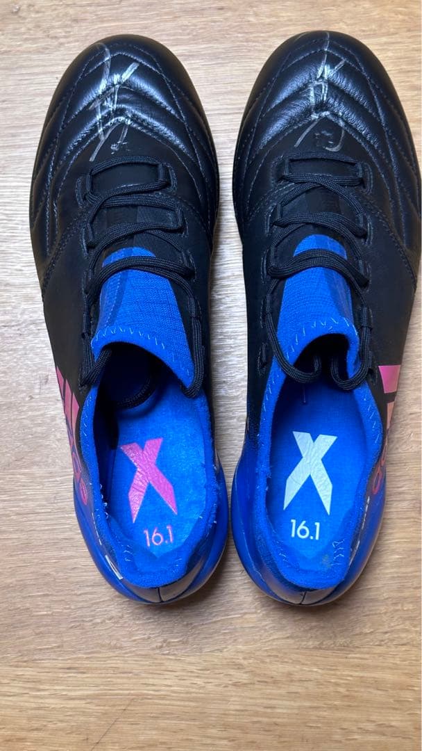 香川真司 支給品 サイン入り スパイク