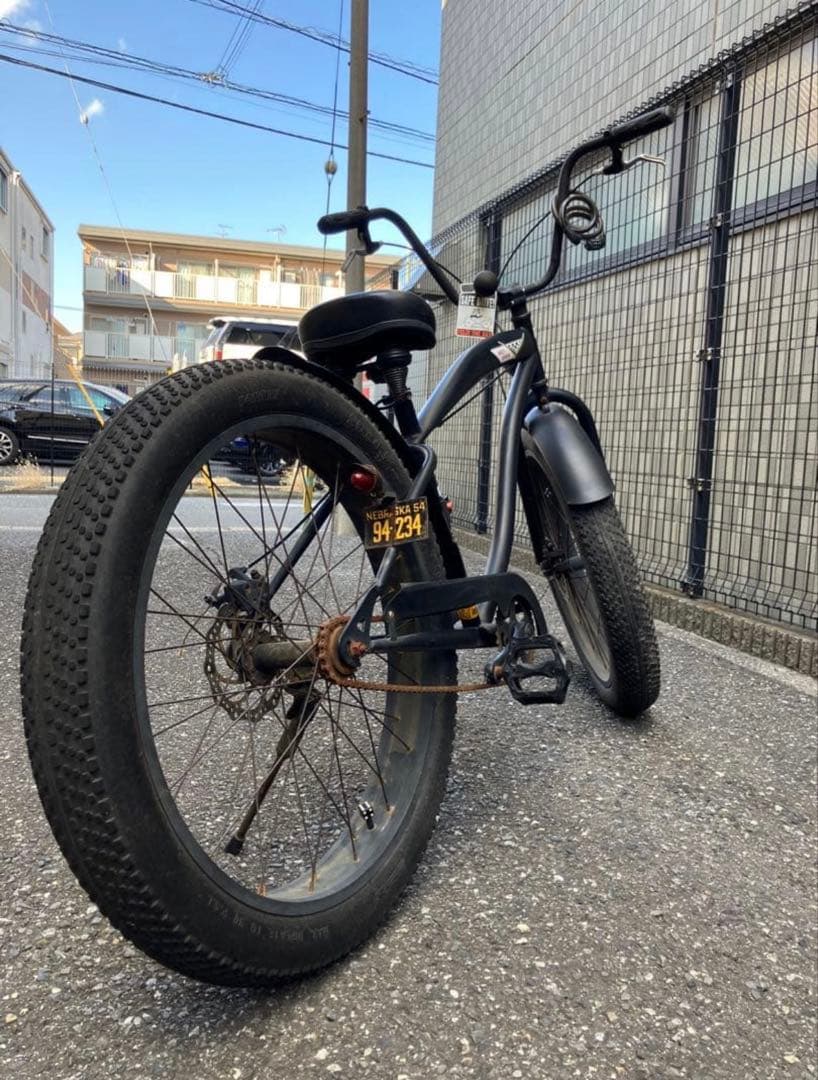 ブラック ファットタイヤクルーザー 自転車