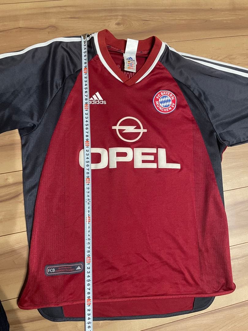 バイエルンミュンヘンユニフォーム01-02