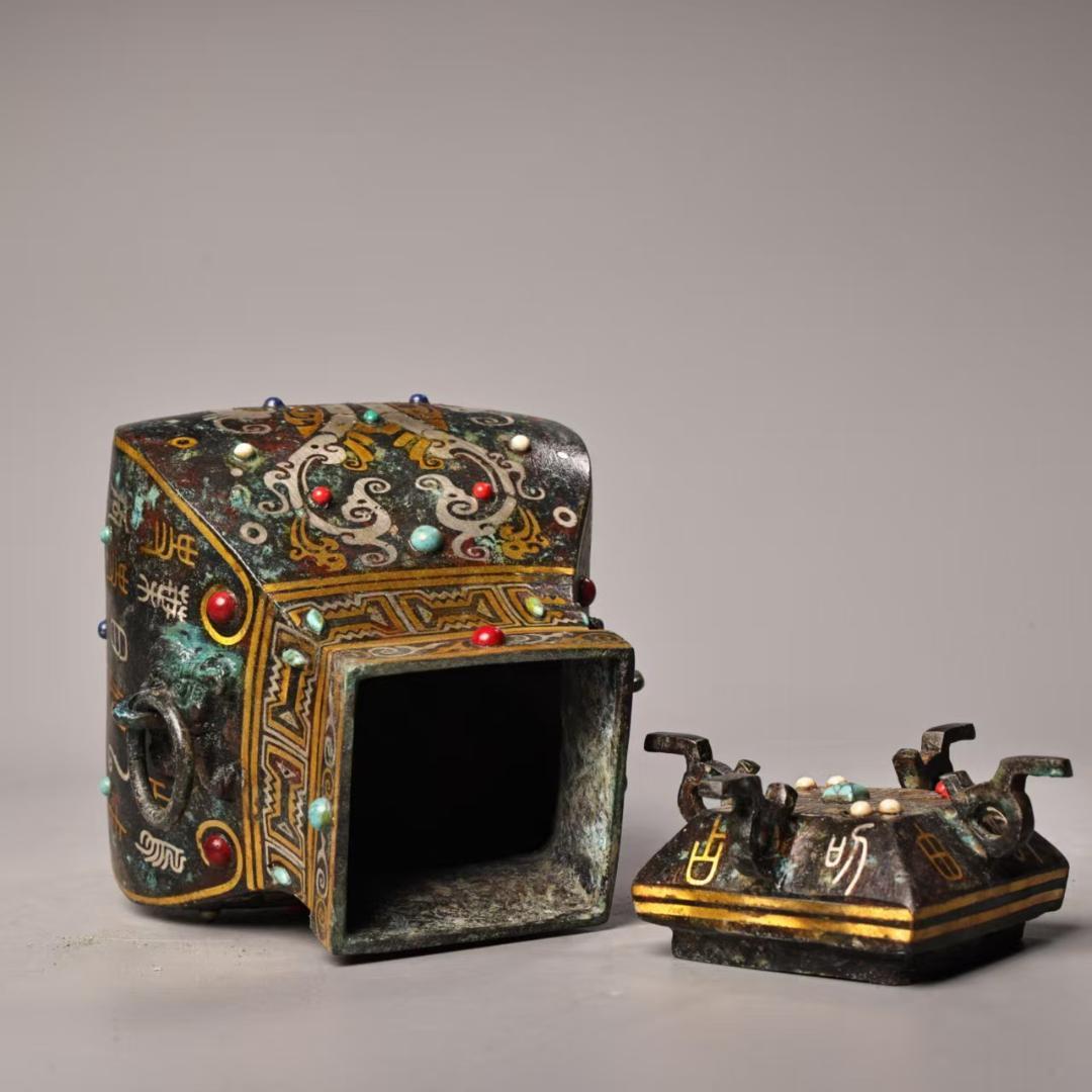 中国古美術 珍蔵 錯金銀 宝石嵌 青銅方花瓶 純青銅製 風水開運 文房置物