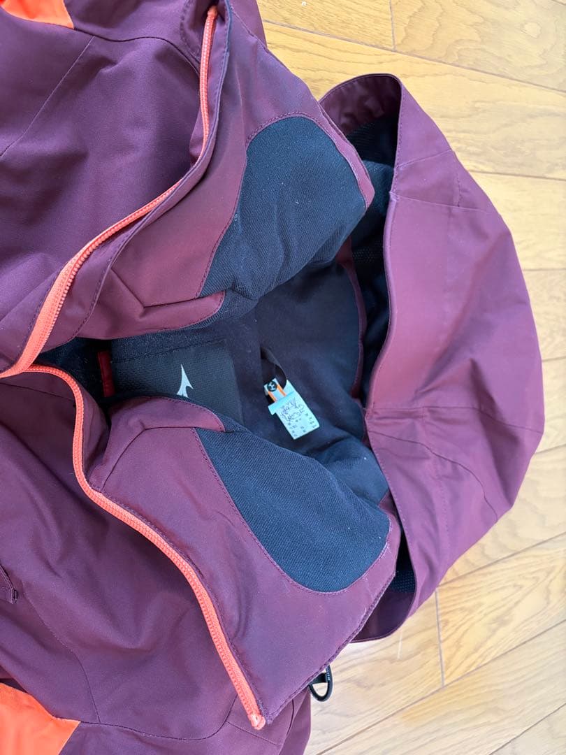 クリーニング済 ミズノ スキーウェア 上下 M mizunoカタログ外品