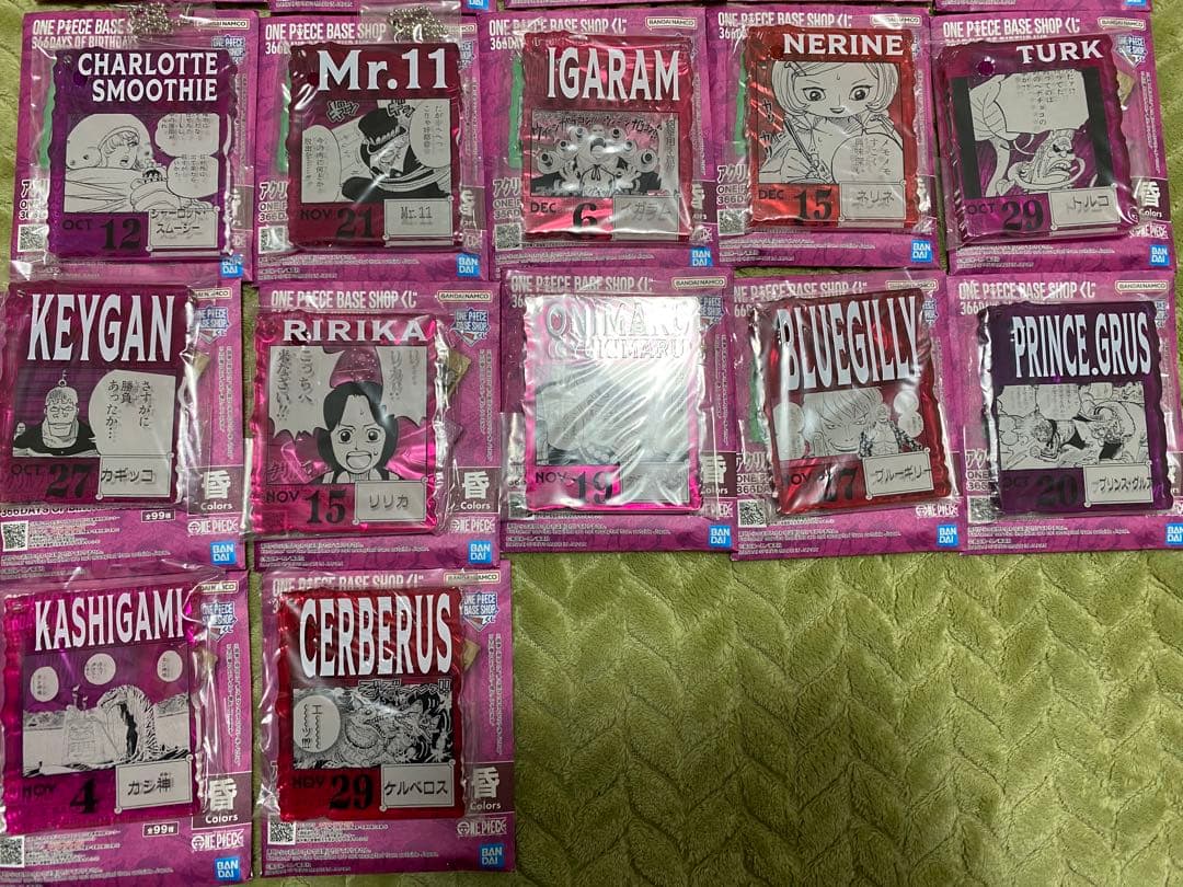 ワンピース　ベースショップ　くじ　アクリルブロックチャーム賞　12個セット