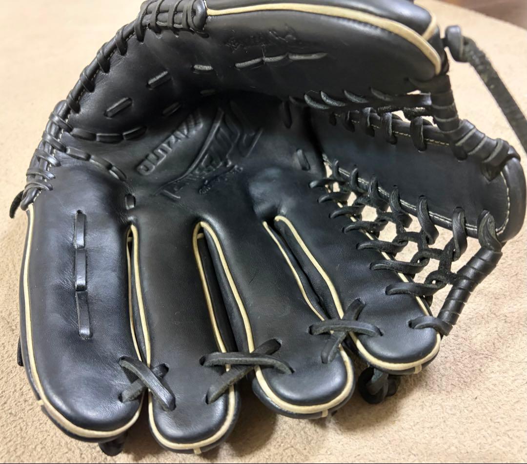 ミズノ イチローモデル 白ラベル 外野用 旧ラベル 状態良好