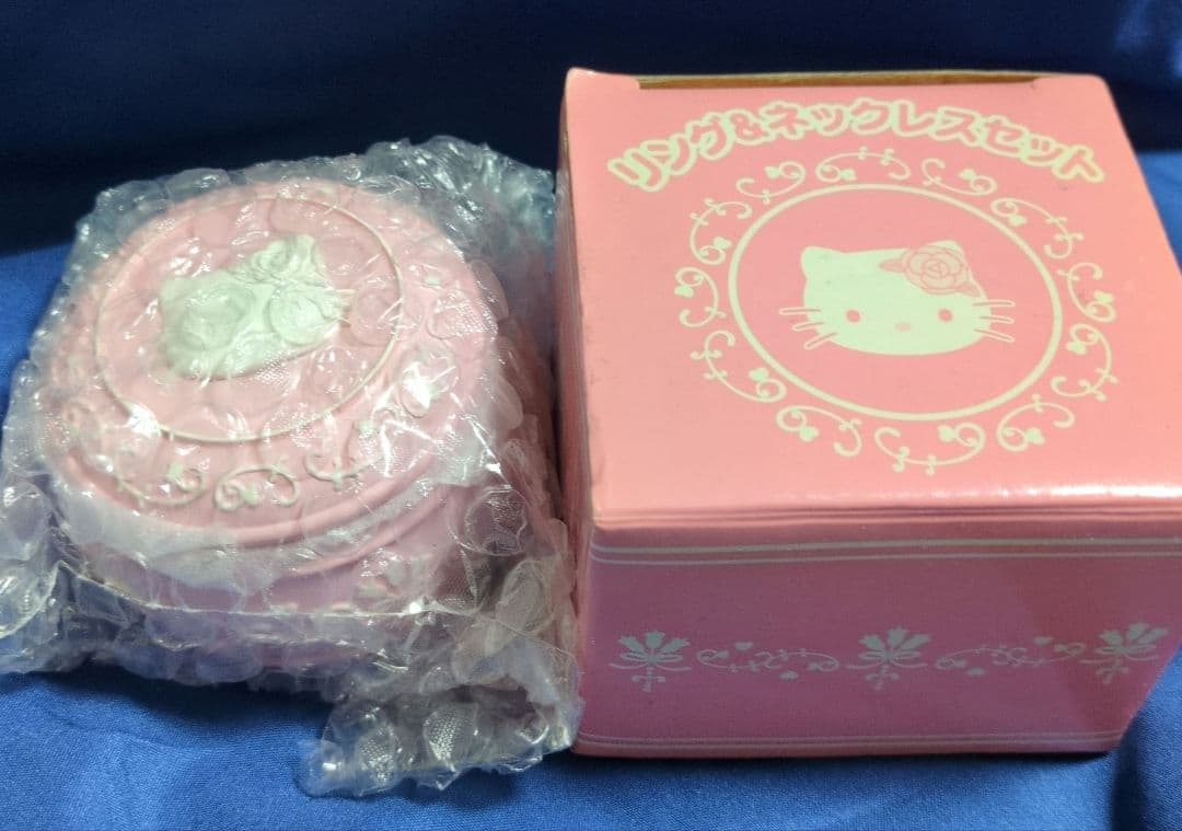 ハローキティ リング＆ネックレスセット