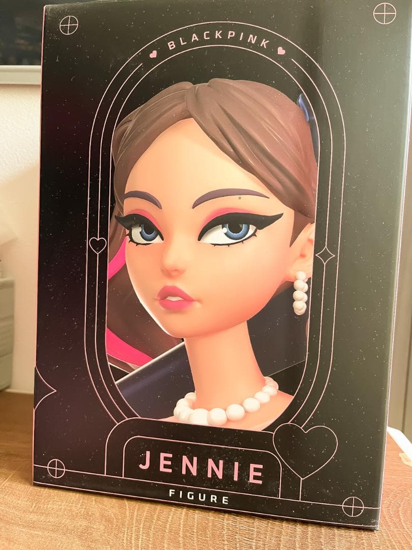 【超レア】BLACKPINK JENNIE コレクターズフィギュア 限定版