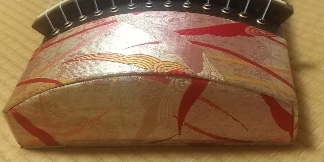 お琴 13弦 綾杉彫り くり甲 ケース付き