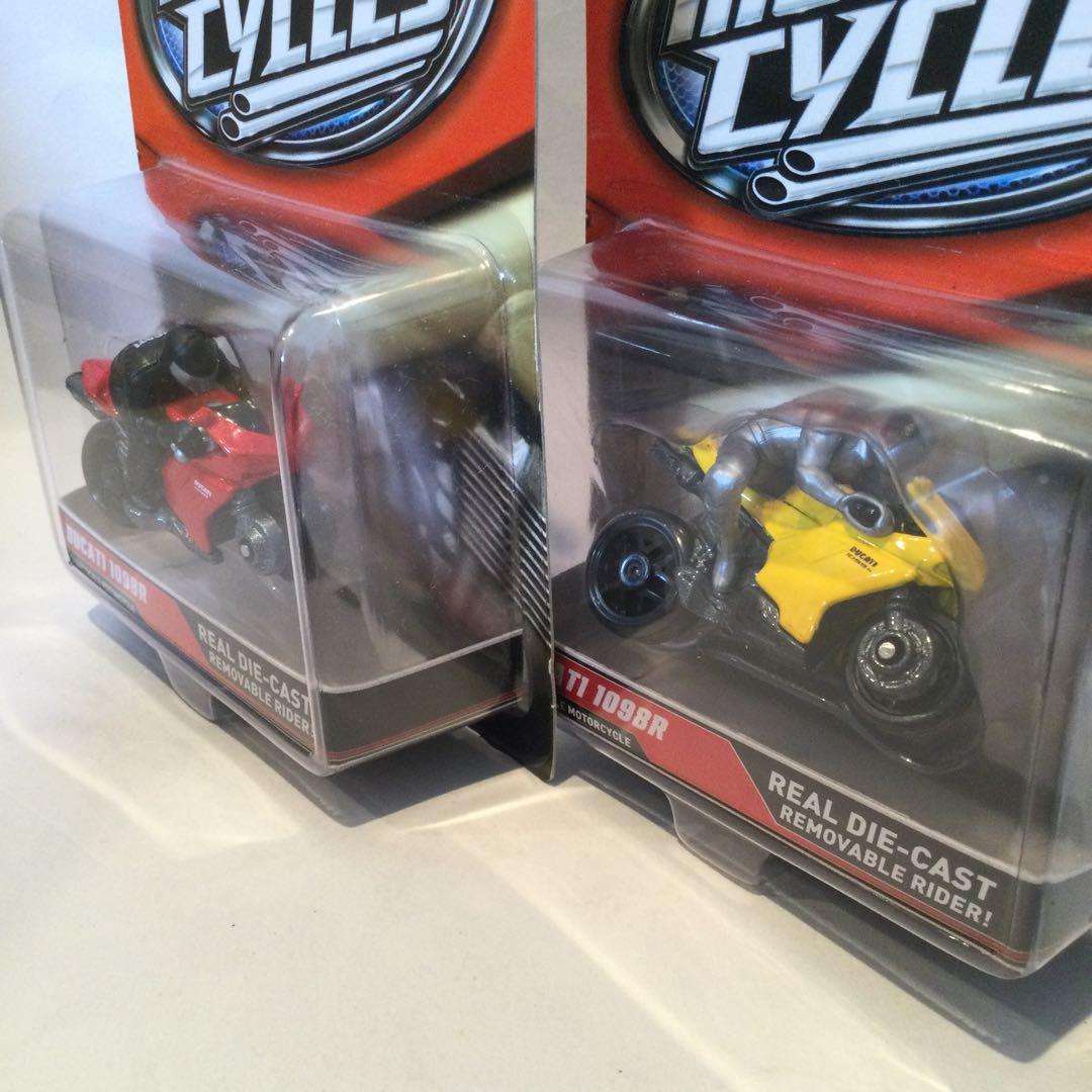 ホットウィール DUCATI 1098R ライダー付き ミニカー2台セット