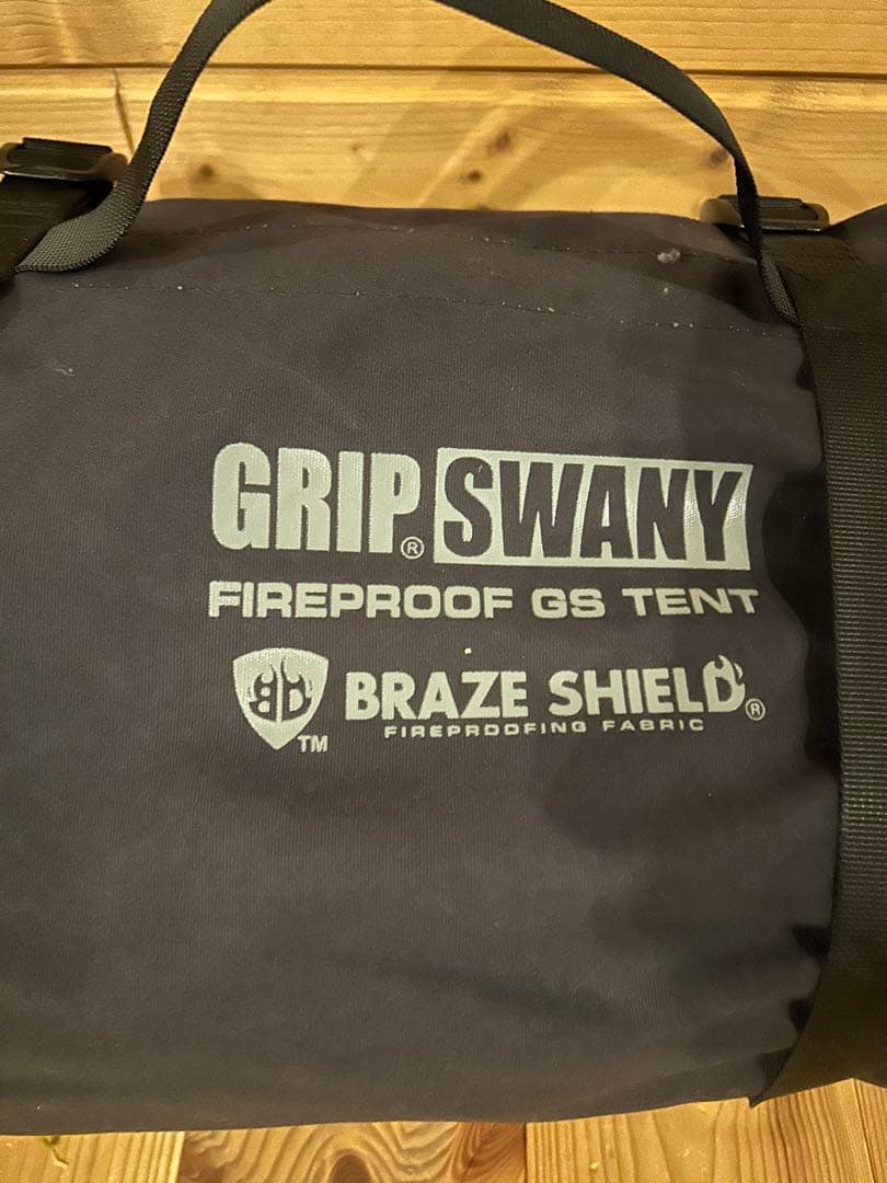 グリップスワニー　ジェットブラック限定　ハップテント