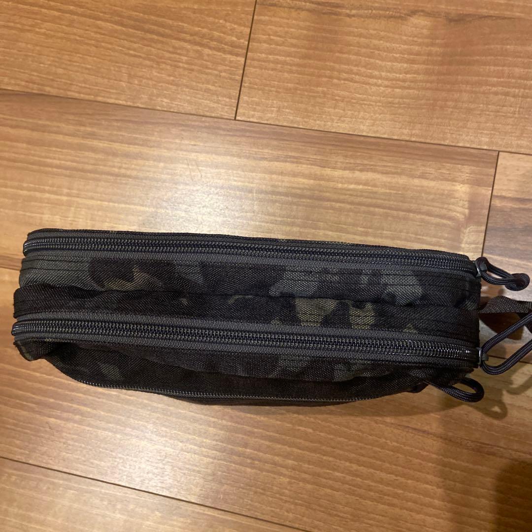 BRIEFING GOLF ブリーフィングゴルフ ダブルジップ ポーチ　迷彩柄
