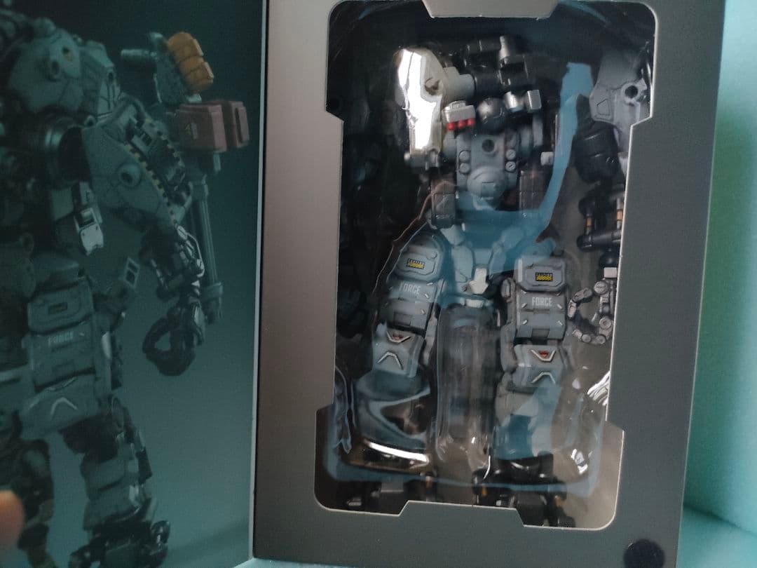 暗源 JOYTOY STEEL BONE H05 フィギュア