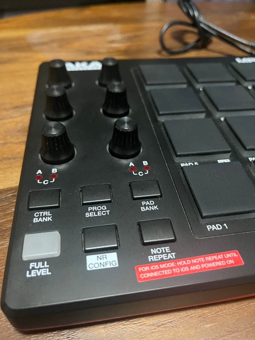 AKAI MPD218 ほぼ新品
