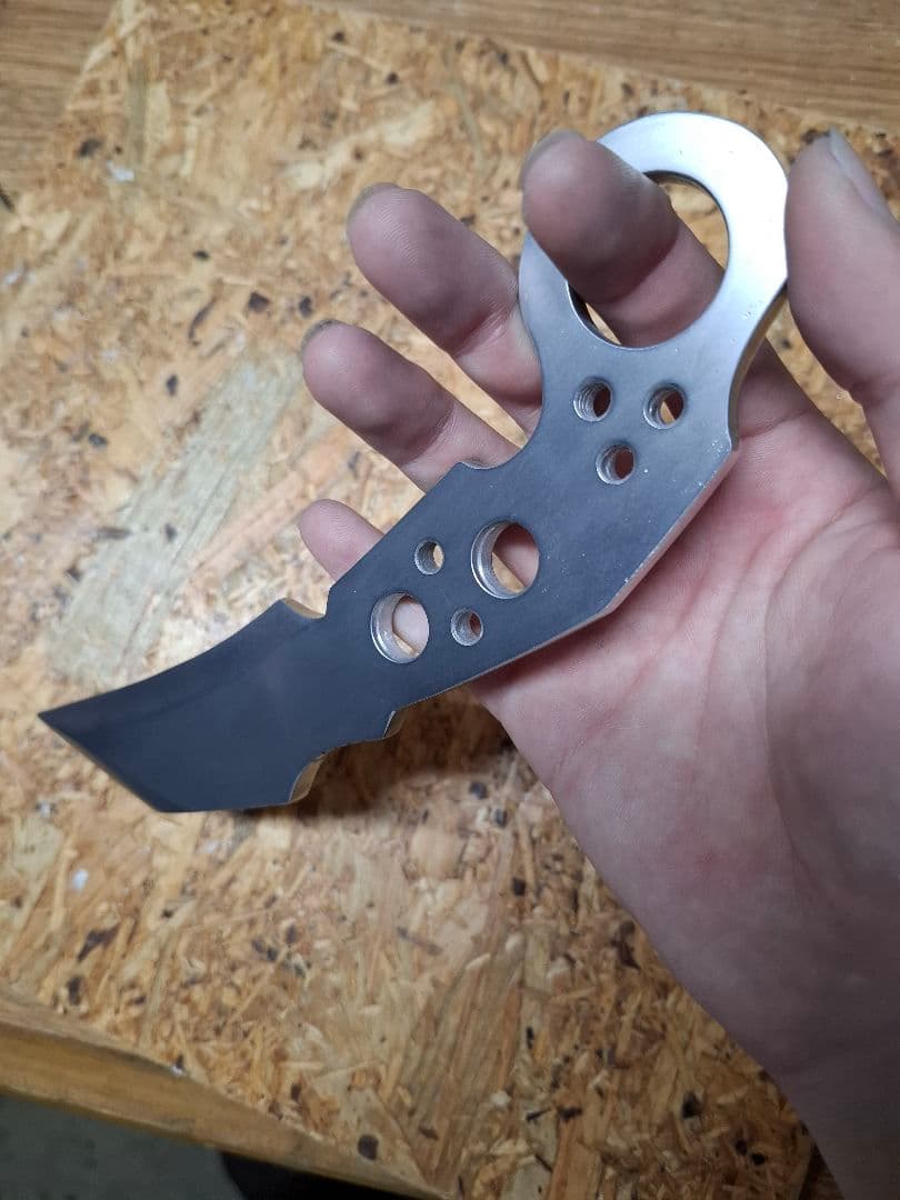 カランビット　38