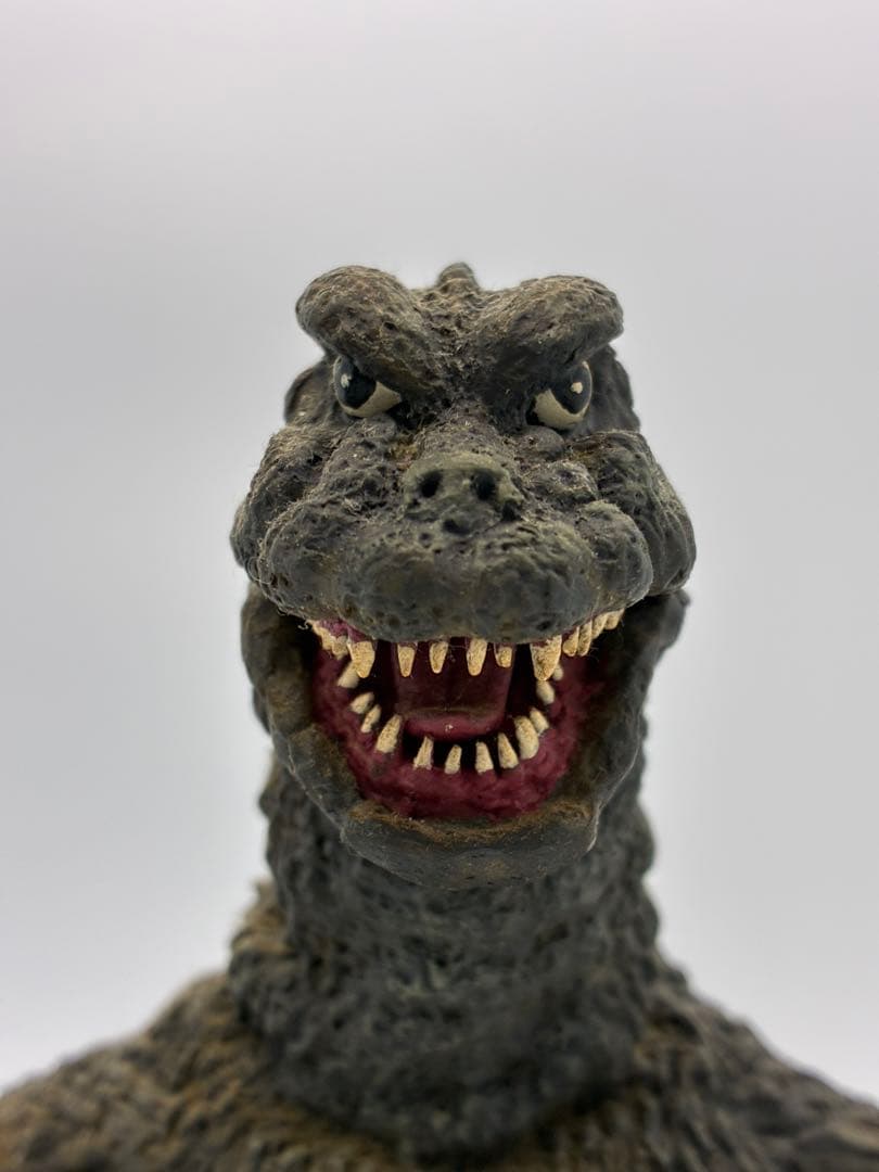 GODZILLA ゴジラ　海洋堂　1968 ソフビキット　復刻前旧版　塗装済