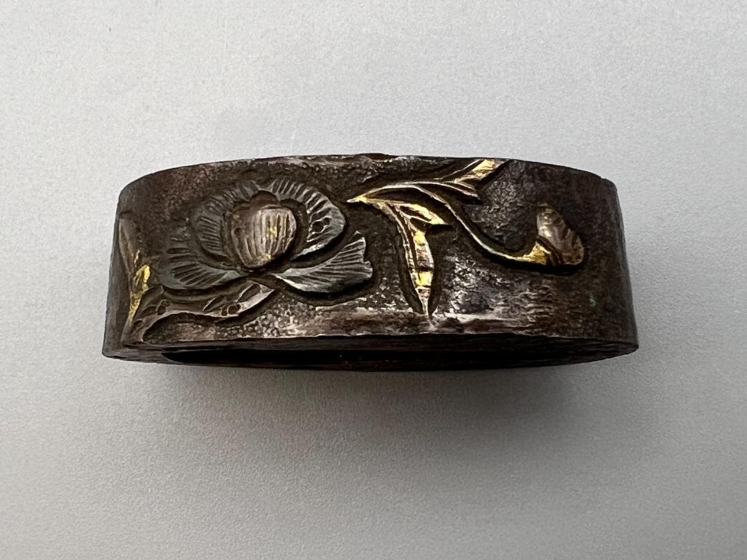 【海】江戸明治期　日本刀装具　花図　牡丹　金象嵌　縁頭　４点　骨董品　美術品