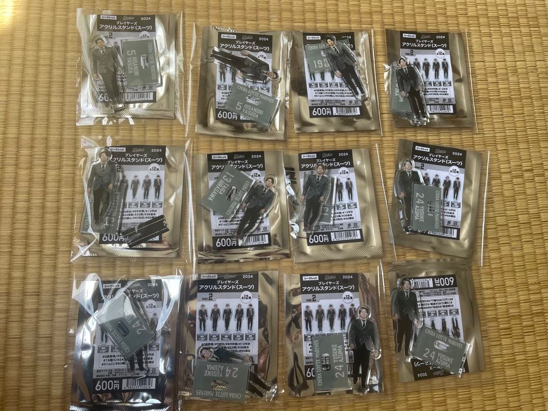 千葉ロッテマリーンズ アクリルスタンド スーツ プラクティス TEAM26限定