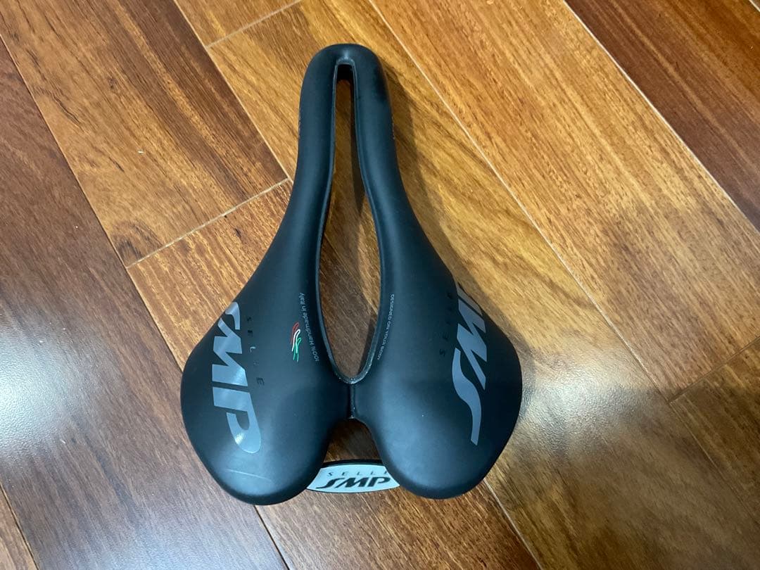 SMP VT30Cブラックサドル