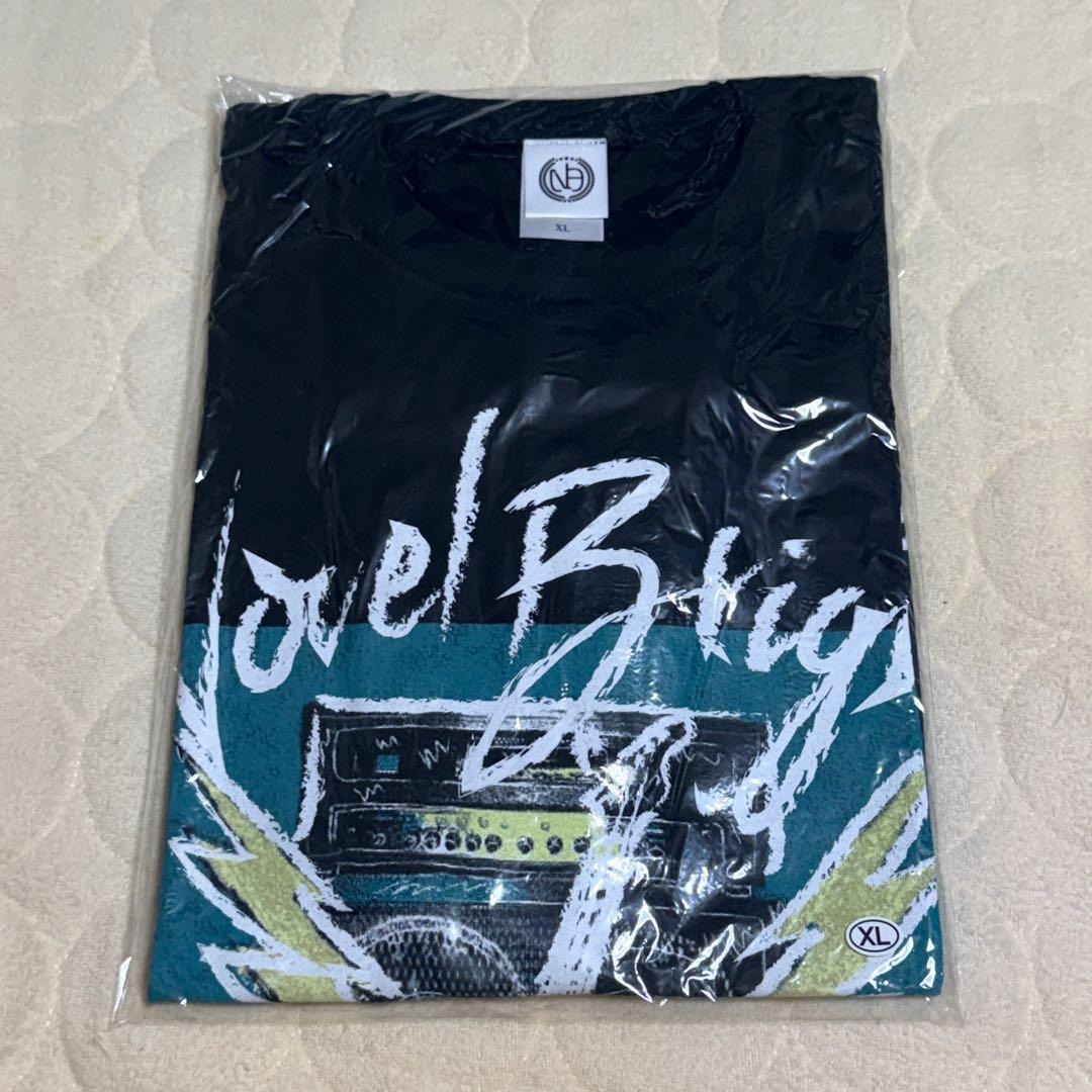 Novelbright Tシャツ