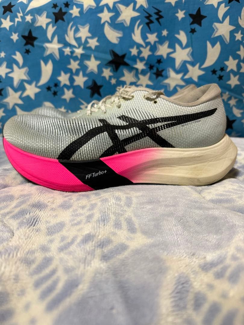 アシックスメタスピードエッジパリ 25.5