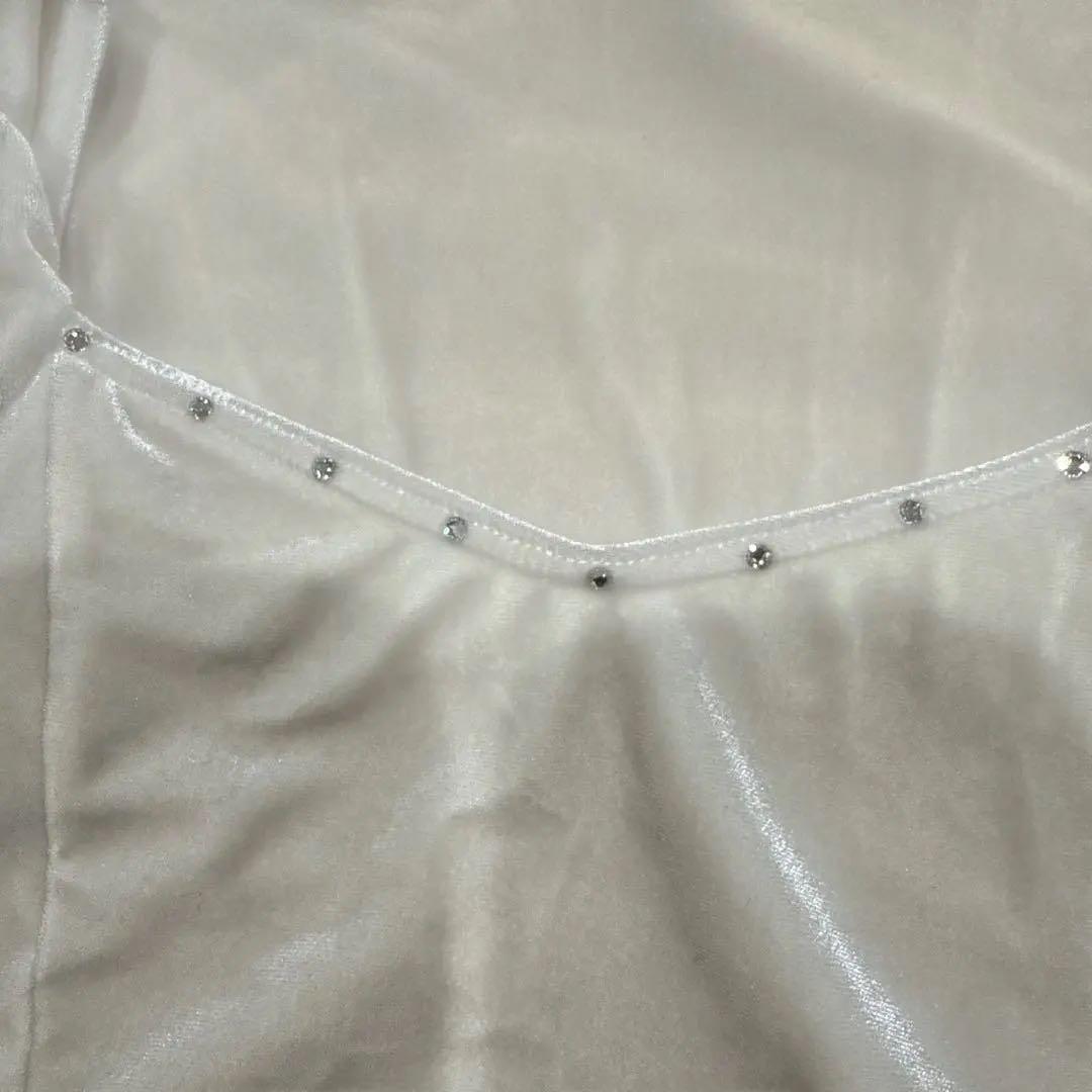 【未使用】ベロア生地レオタード　ホワイトスカート付き