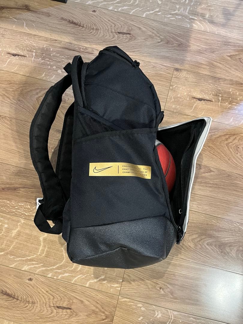 NIKEエリートリュック