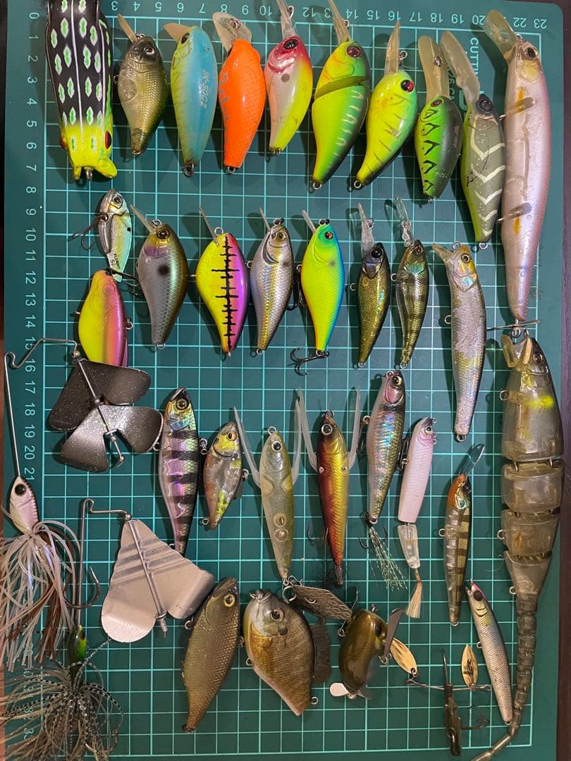 バスルアー　大量☆早い者勝ち☆激安☆バス釣り引退☆人気☆ルアー色々☆投げ売り