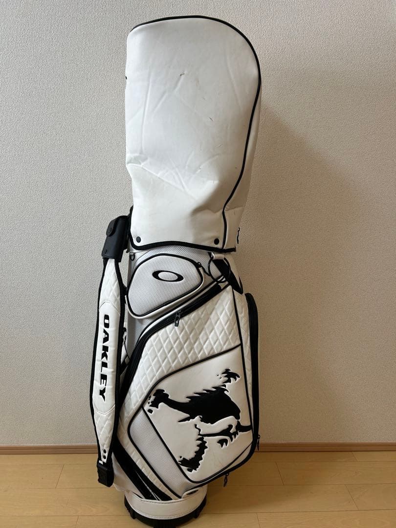 OAKLEY ゴルフバッグ・キャディバッグ ホワイト