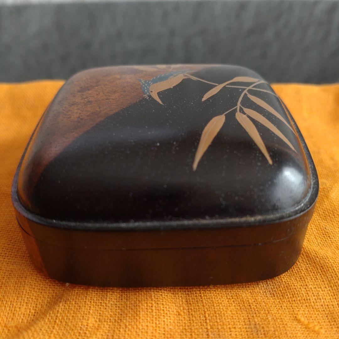 香合　黒柿四方　翡翠蒔絵　峰春造　共箱　無傷