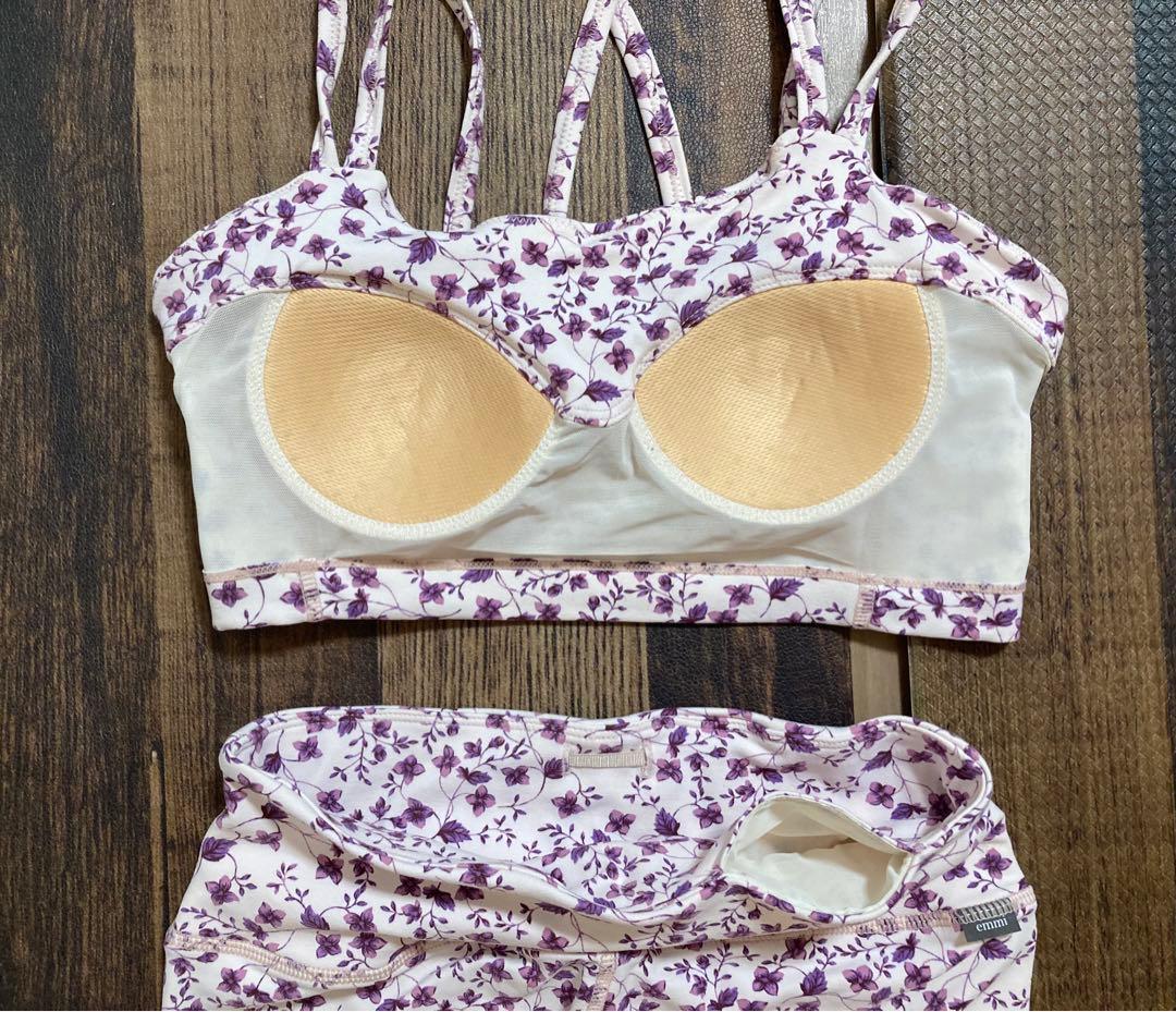 お取置き★極美　emmi エミヨガ　ヨガウェア　小花柄薄ピンク　M