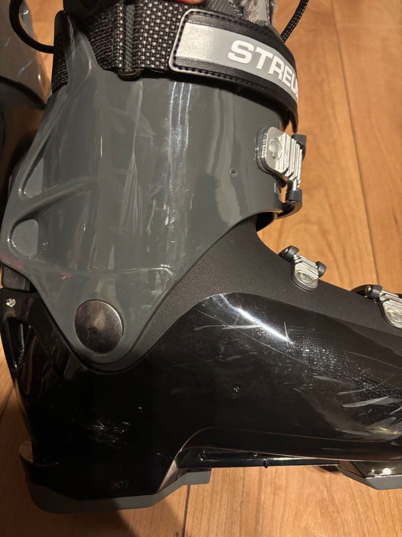 シュトロイレスキーブーツ 26から26.5cm ブラック