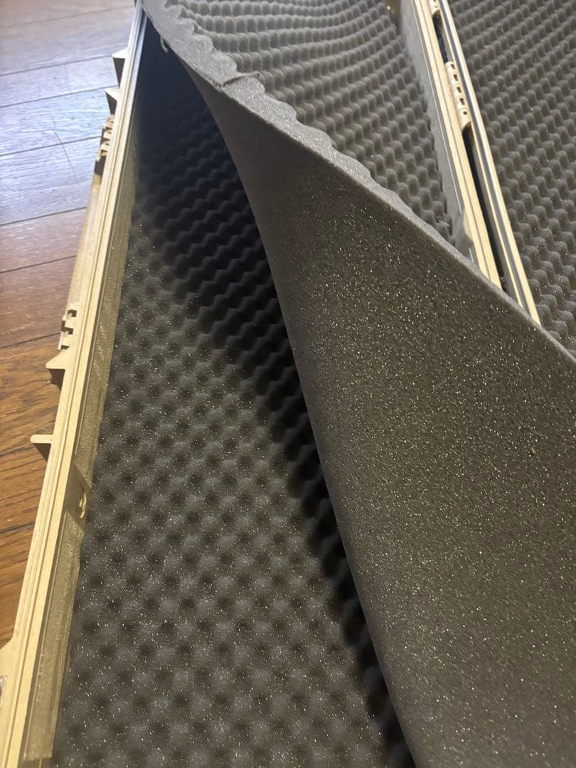 ペリカンケース　1720 タンカラー　M4 トレポン　pelican