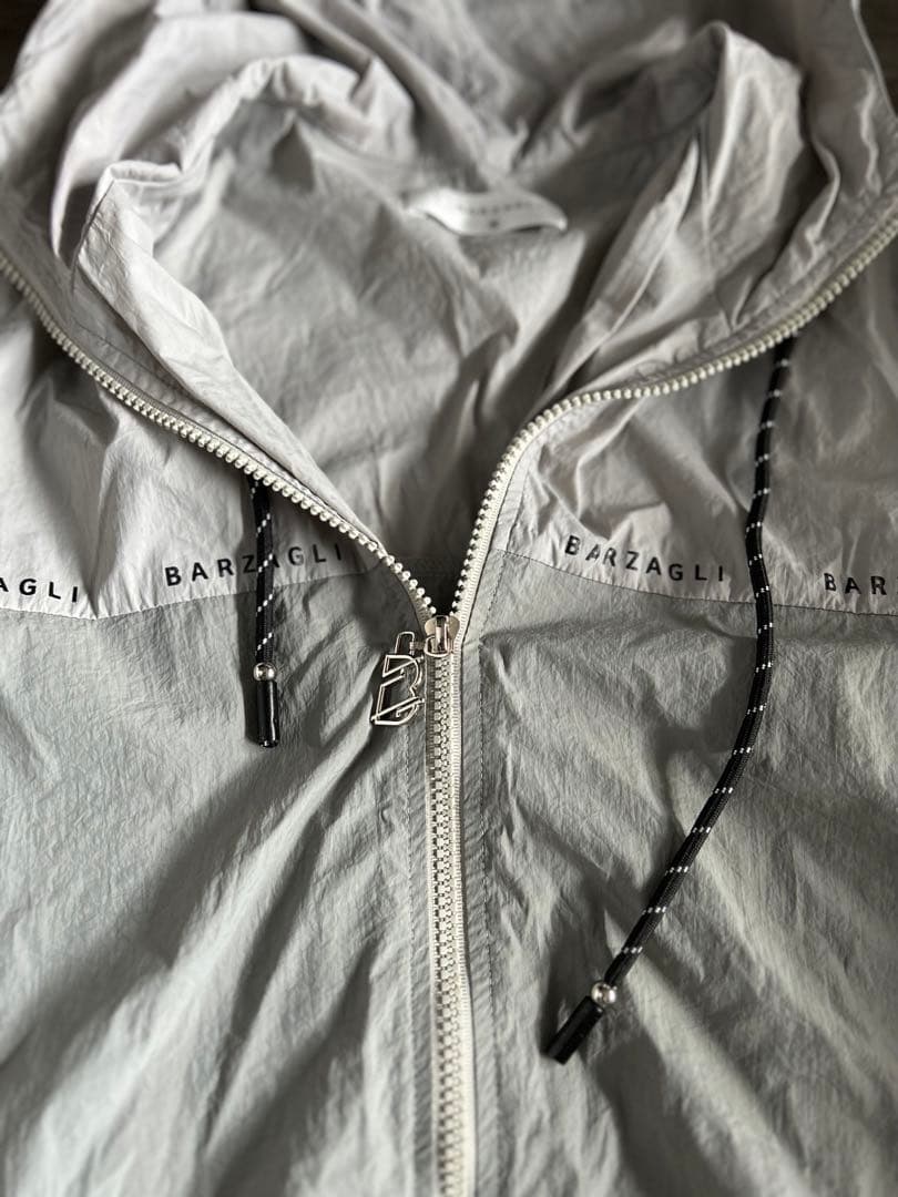 【半額以下】ランニングに◎BARZAGLIウィンドブレーカー上下セット