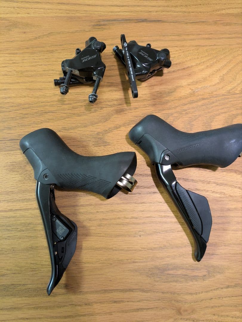 Shimano 105 di2 R7170 レバー、ブレーキキャリパーセット