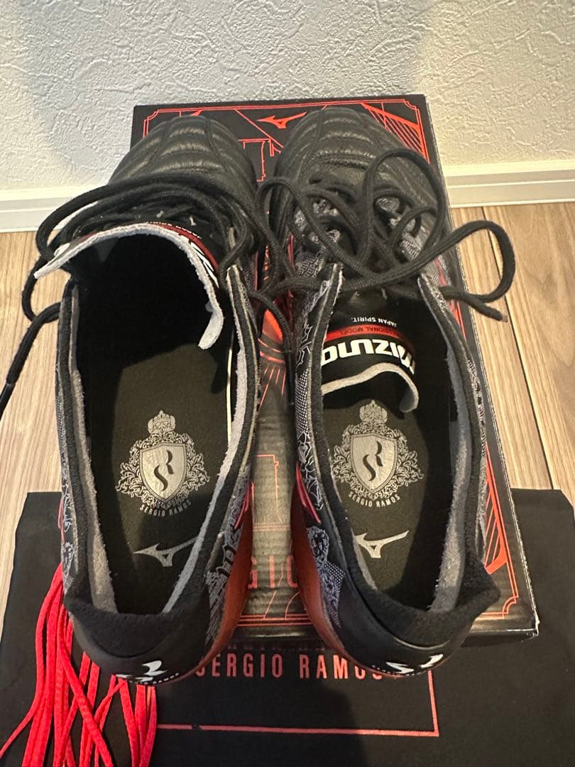 みかん!! モレリアネオ3 セルヒオ・ラモスモデル サッカースパイク