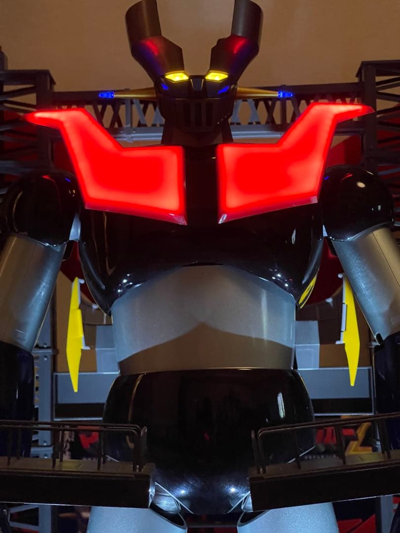 鉄の城 マジンガーZ 巨大メタル・ギミックモデルをつくる