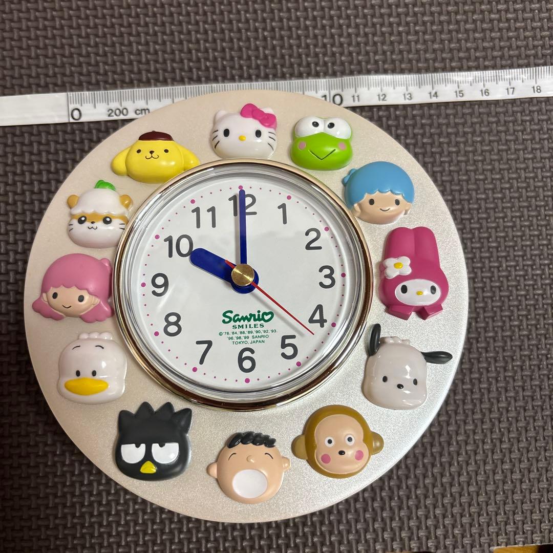 新品⭐︎サンリオ置時計レア