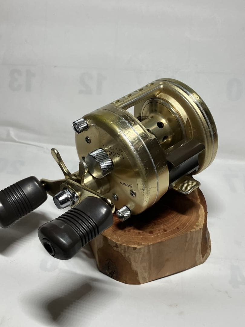 シマノカルカッタ201XTゴールド　左巻き巻き 1209-2