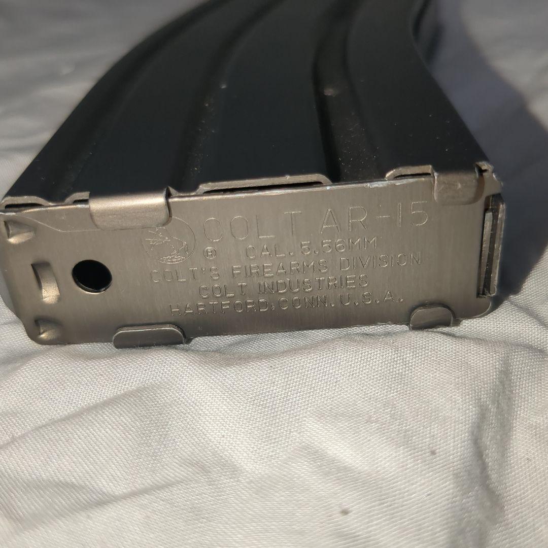 推定マルシン製　亜鉛合金製　xm177e2 モデルガン　実物マガジン付　ジャンク